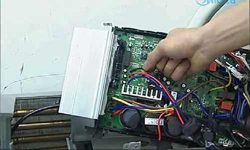 元宝山美的空调电话是多少